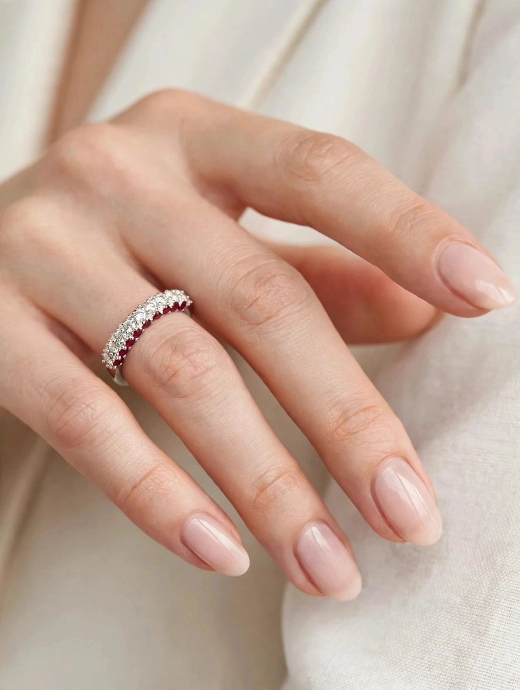 Majestè anello veretta in oro bianco con diamanti e rubini - Image 3