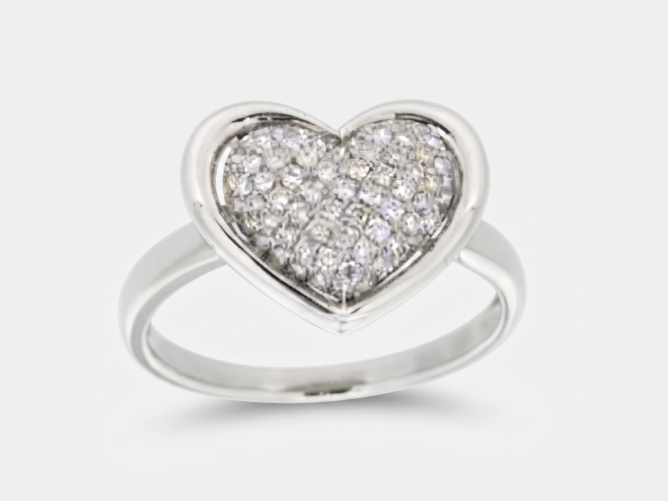 I Gioielli Del Sole Anello cuore in oro bianco con diamanti