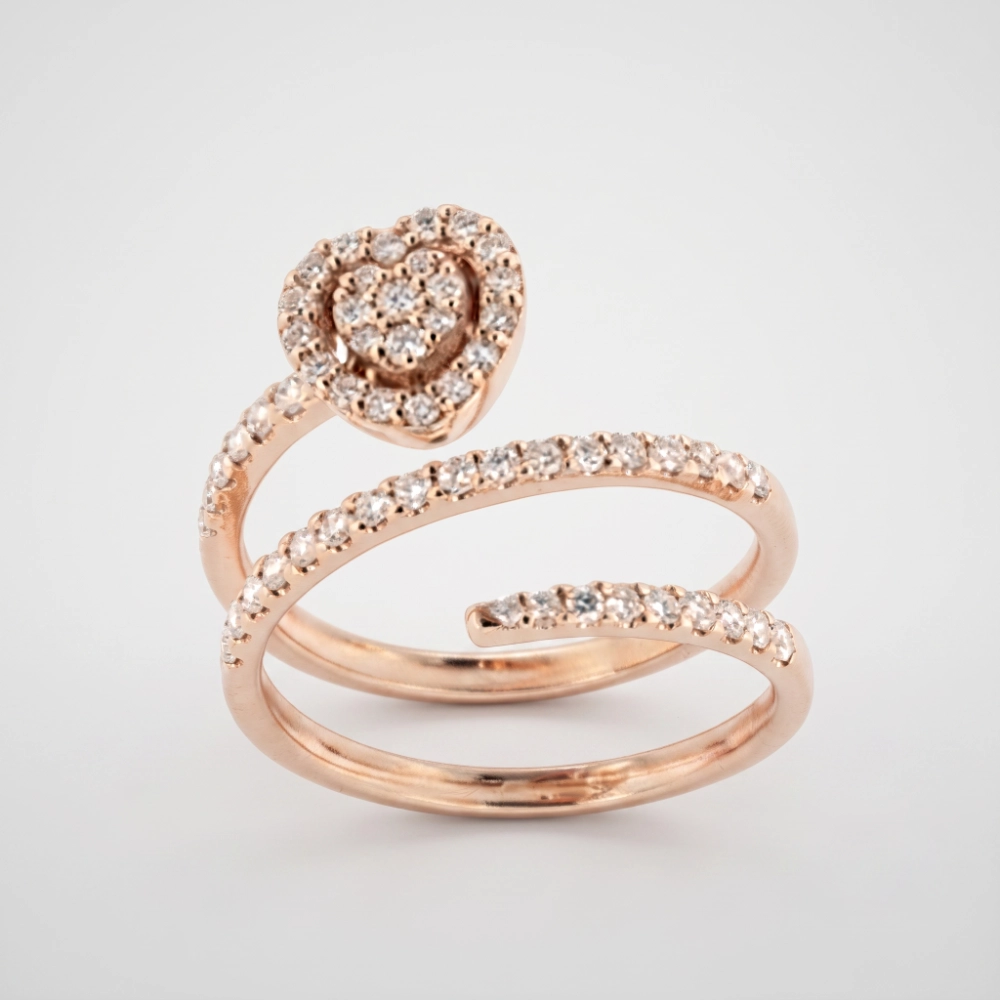 I Gioielli Del Sole Anello spirale cuore in oro rosa con diamanti